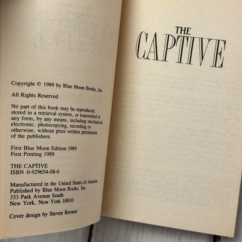 The Captive John Barclett Vintage Erotic Victorian Smut PB Blue Moon 1989 gallery