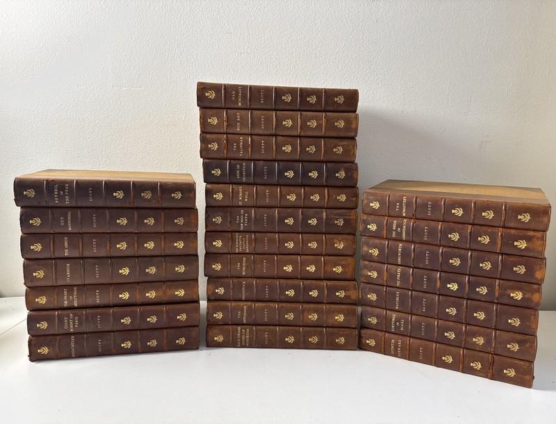 Waverly Novels COMPLETE 25 Vol Leather Set Walter Scott Victoria Edition 1897