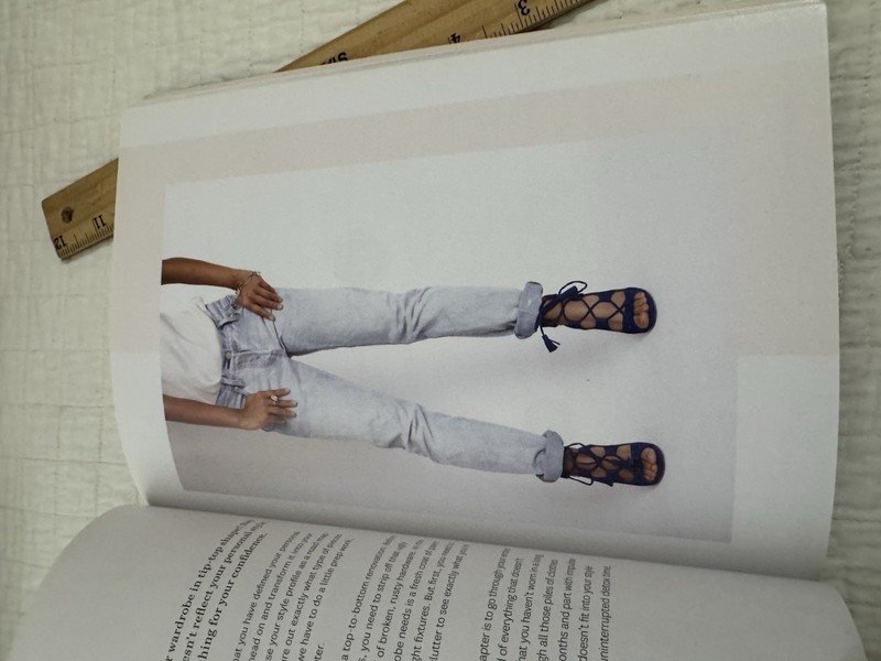 The Curated Closet by Anuschka Rees Random House Paperback Fashion Illustrated gallery